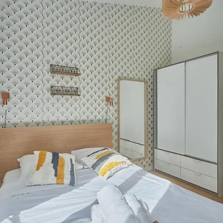 Centre Le Passage By Prestige * Boulogne-Billancourt